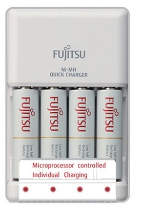 Зарядное устройство Fujitsu FCT344-CEFX(CL) (АА, ААА) + 4*1900 mAh AA (HR-3UTCEX)