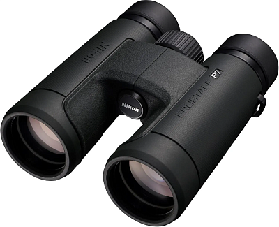 Бинокль Nikon Prostaff P7 8x42