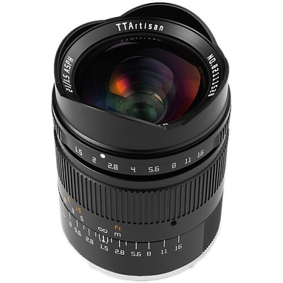 Объектив TTartisan 21mm f/1.5 Sony E